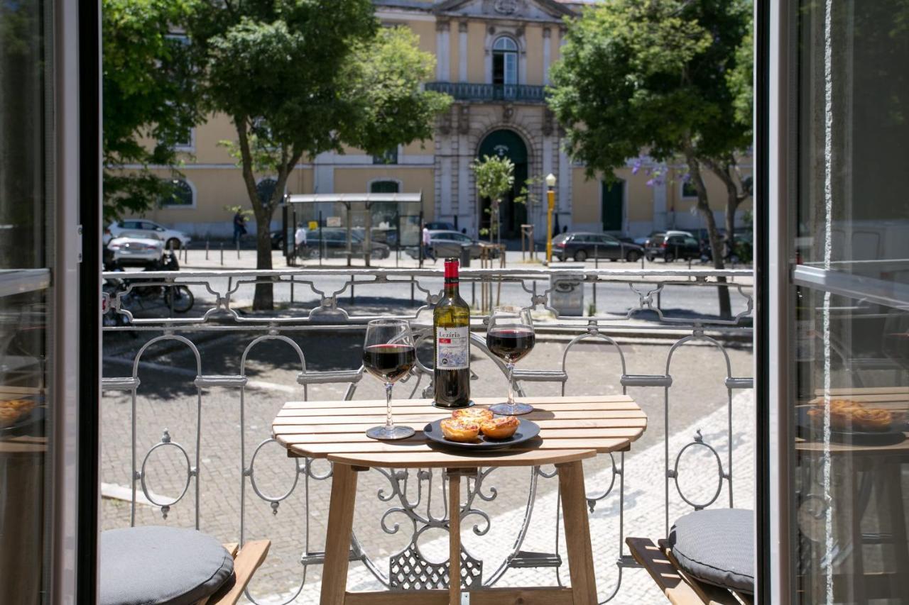 Apartamento Sunny Photographers Studio With Balcony In Alcantara