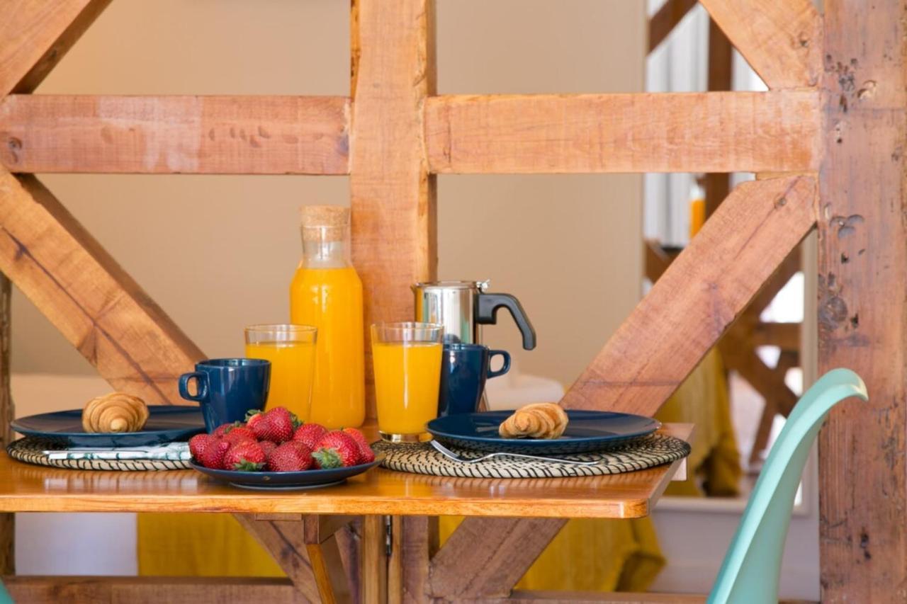 Apartamento Sunny Photographers Studio With Balcony In Alcantara